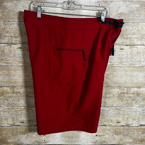 PATAGONIA WAVEFARER RELAXED FIT BOARD BEACH COASTAL SWIM SHORTS SIZE 34 RED - Picture 3 of 6